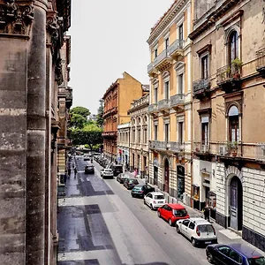 Giardino Bellini-centro , Catania Italy