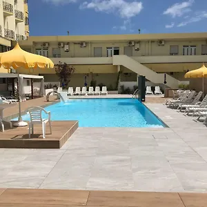  Aparthotel Montmartre Italy